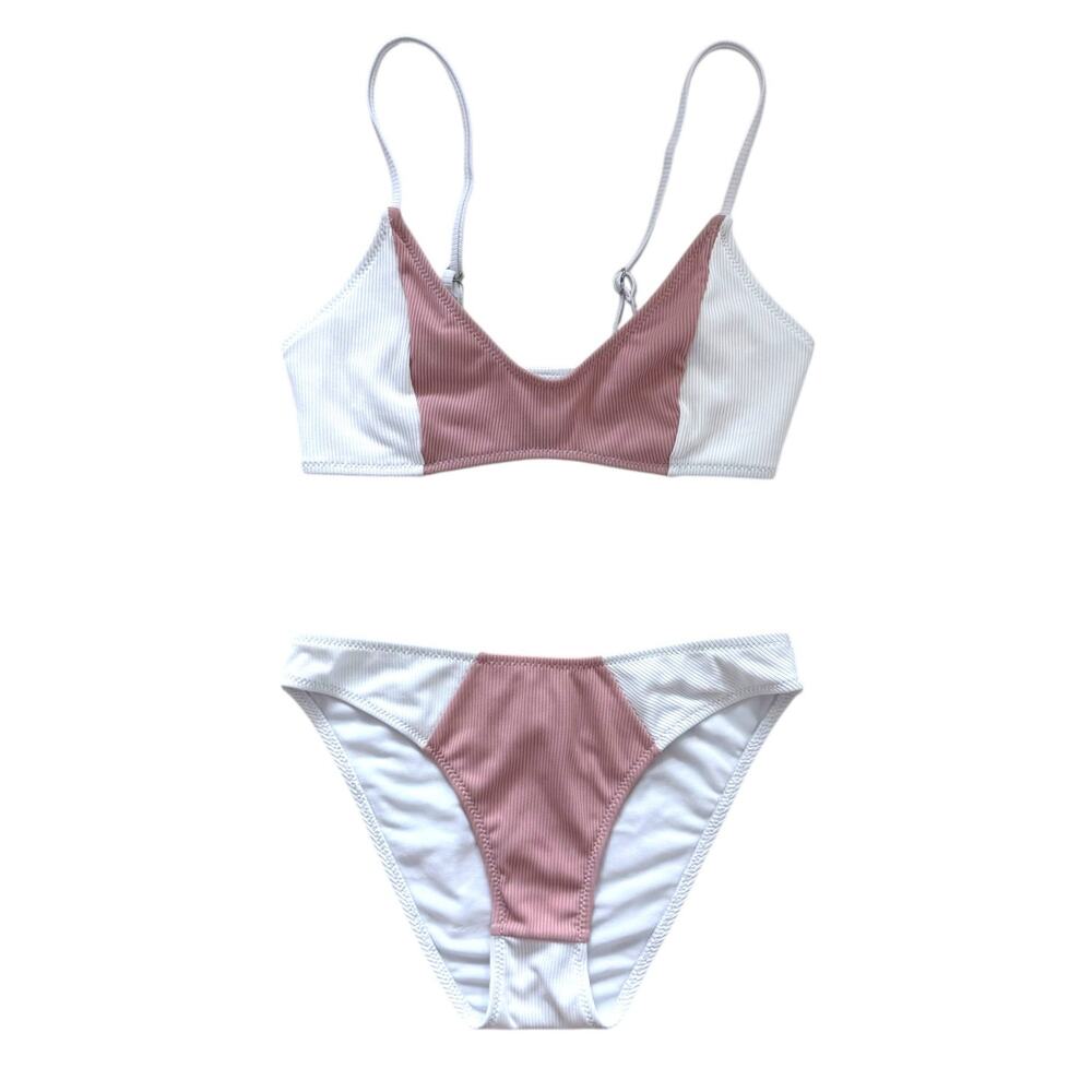 PrettyLittleThing bikini high leg bikini bottoms. pink + white. vacation summer